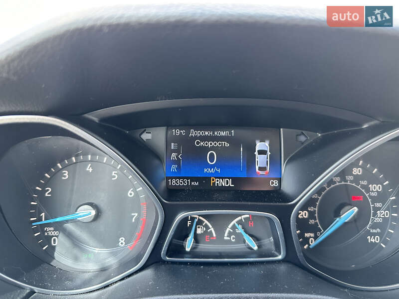 Седан Ford Focus 2016 в Киеве