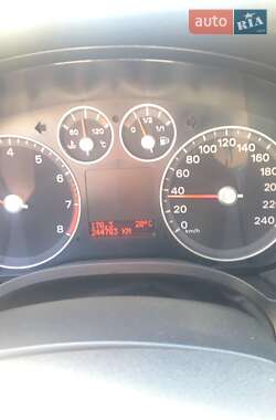 Хэтчбек Ford Focus 2007 в Ирпене