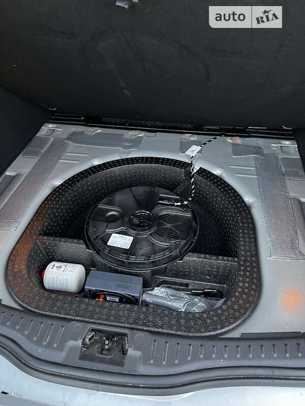 Универсал Ford Focus 2018 в Киеве фото 42 Универсал Ford Focus 2018 в Киеве