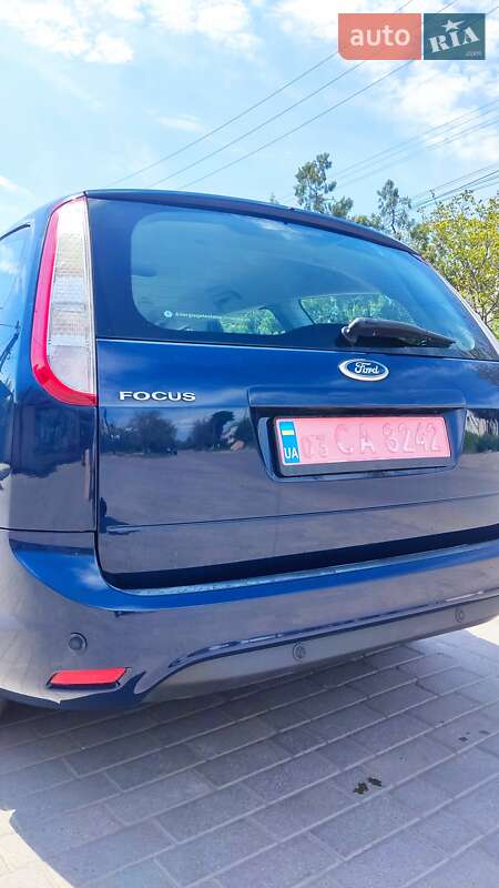 Универсал Ford Focus 2010 в Вознесенске