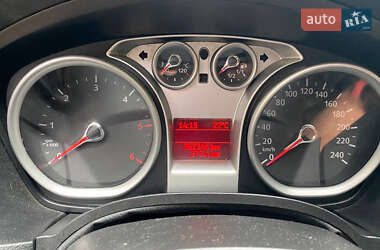 Универсал Ford Focus 2009 в Новояворовске