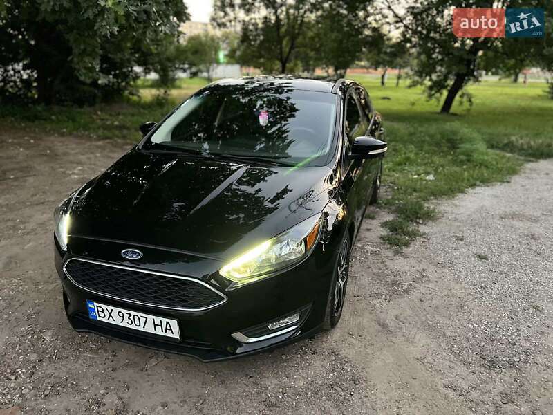 Хэтчбек Ford Focus 2017 в 