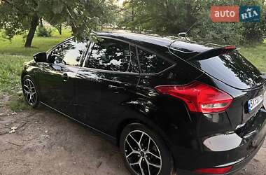 Хэтчбек Ford Focus 2017 в 