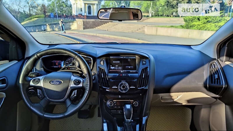 Хэтчбек Ford Focus 2013 в Николаеве фото 10 Хэтчбек Ford Focus 2013 в Николаеве