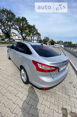 Седан Ford Focus 2013 в Івано-Франківську