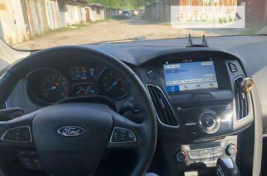 Хэтчбек Ford Focus 2017 в 
