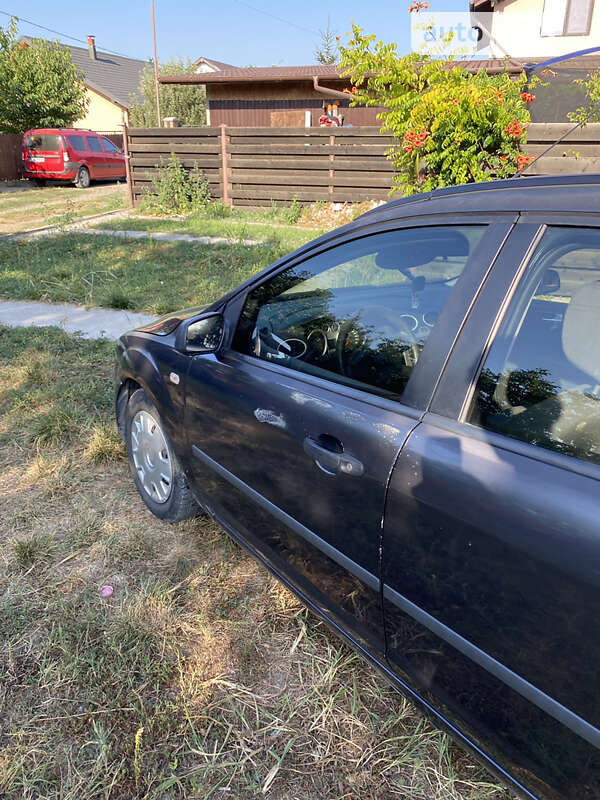 Универсал Ford Focus 2006 в Черновцах