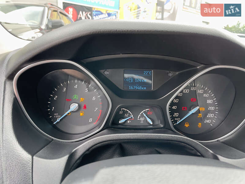 Хэтчбек Ford Focus 2014 в Вишневом