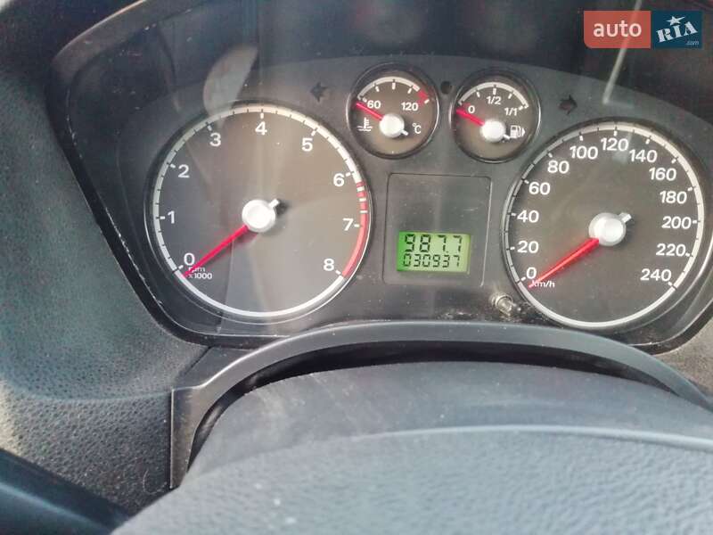 Седан Ford Focus 2007 в Ровно