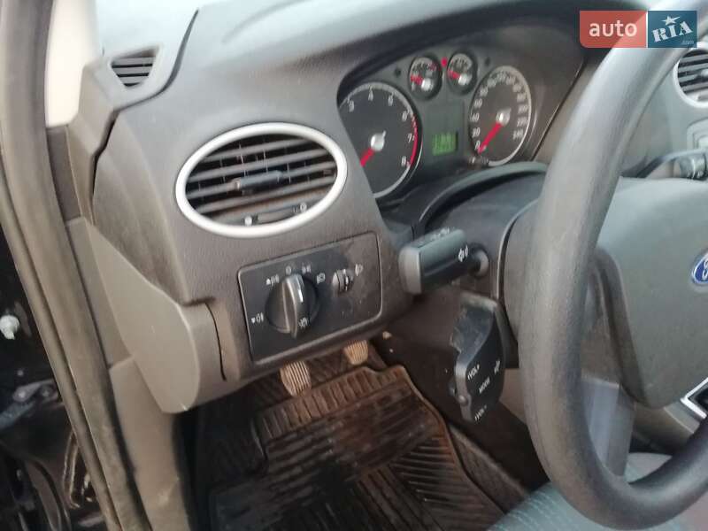Седан Ford Focus 2007 в Ровно