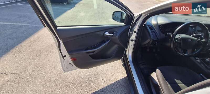 Универсал Ford Focus 2015 в Днепре