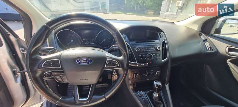 Универсал Ford Focus 2015 в Днепре