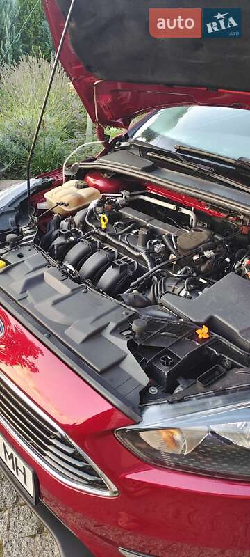 Седан Ford Focus 2015 в Львові