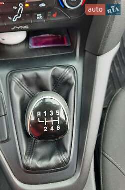 Хэтчбек Ford Focus 2015 в Днепре