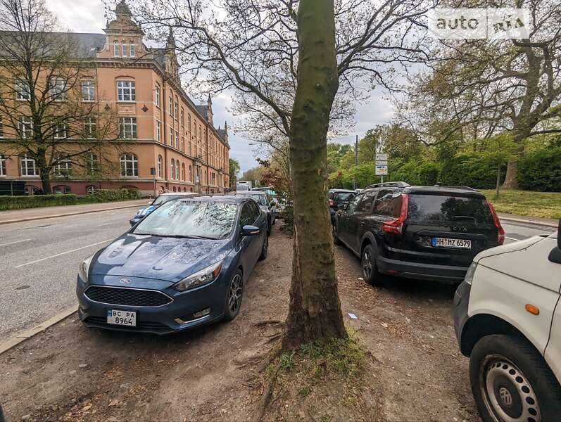 Седан Ford Focus 2018 в Львове