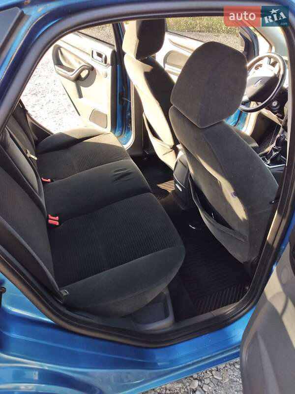 Хэтчбек Ford Focus 2005 в Тернополе фото 38 Хэтчбек Ford Focus 2005 в Тернополе