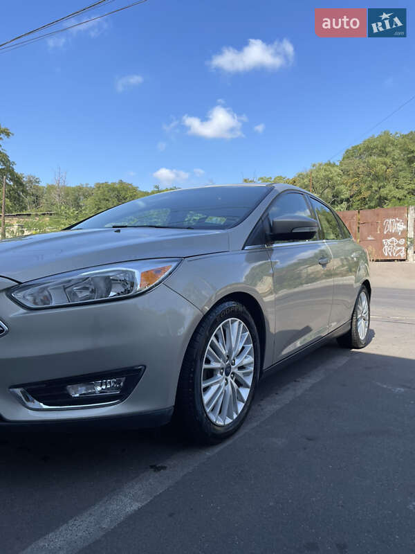 Седан Ford Focus 2016 в Одессе