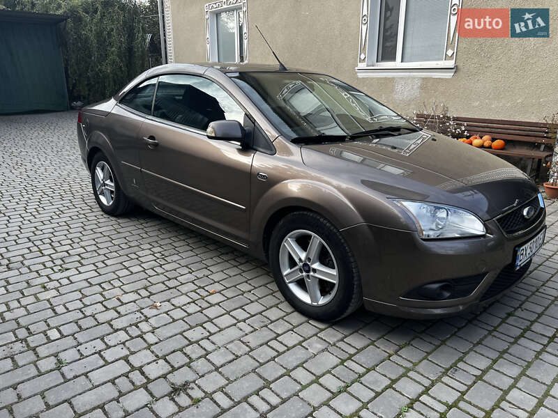 Кабриолет Ford Focus 2007 в Каменец-Подольском