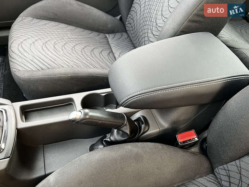 Кабриолет Ford Focus 2007 в Каменец-Подольском