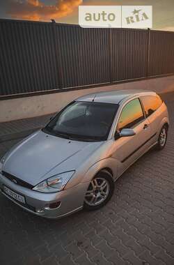 Хэтчбек Ford Focus 1999 в Рожище