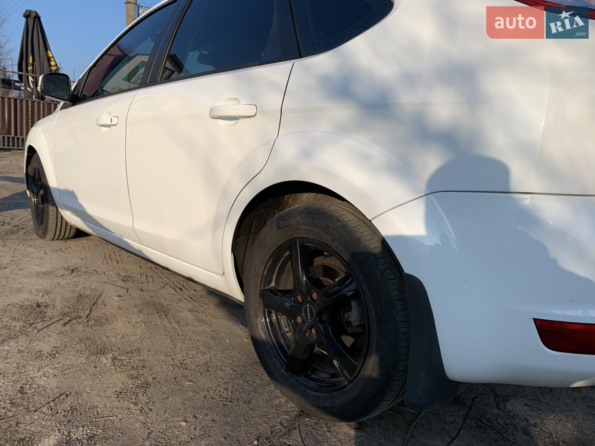 2010 Ford Focus - мініатюра 10