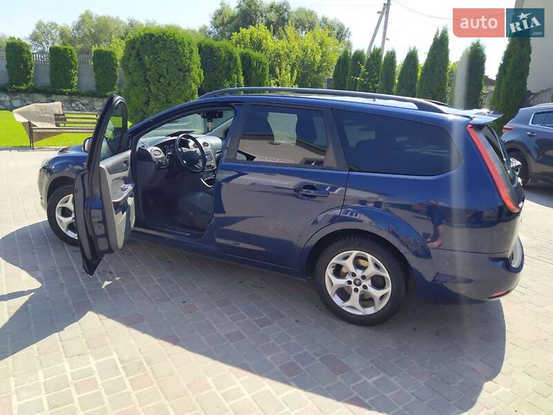 Ford Focus 2010