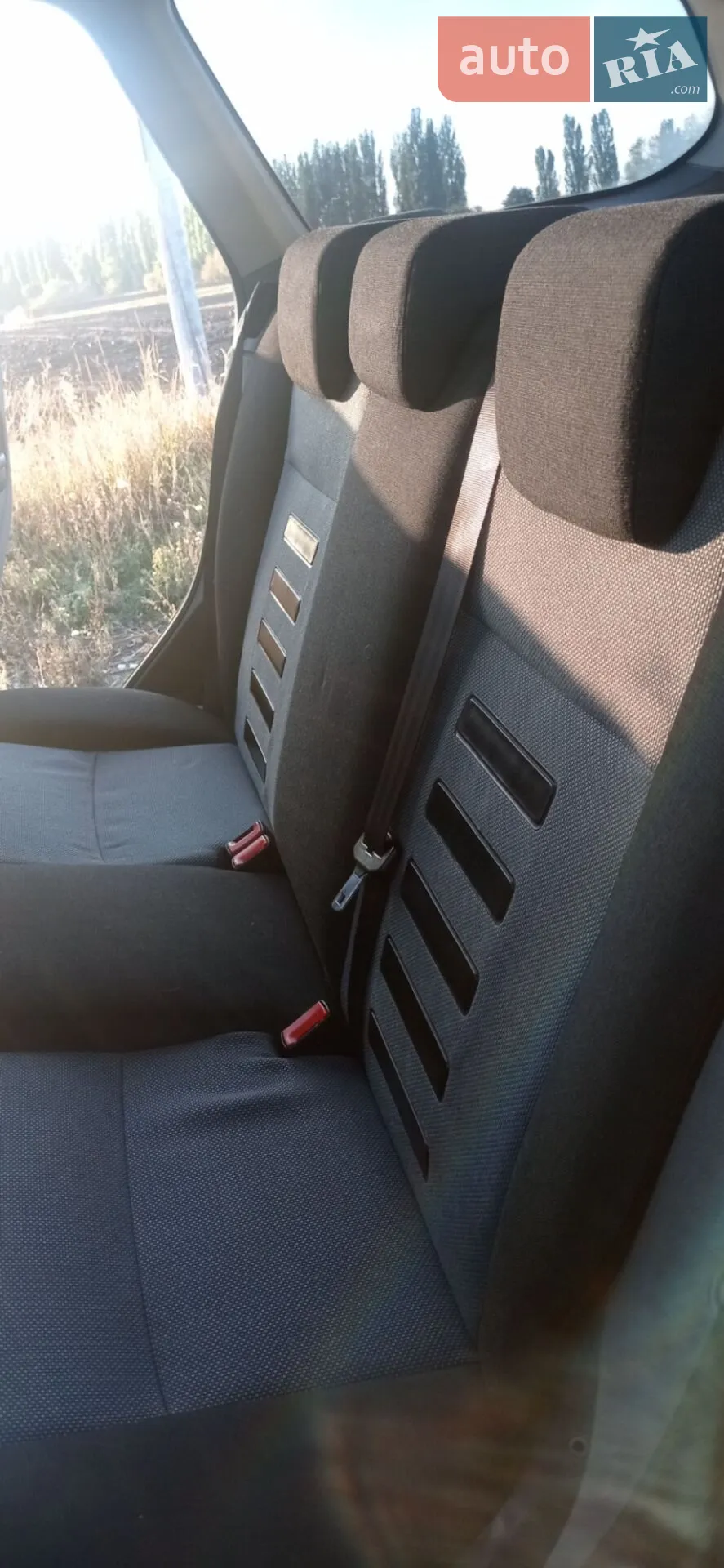 2010 Ford Focus - мініатюра 16