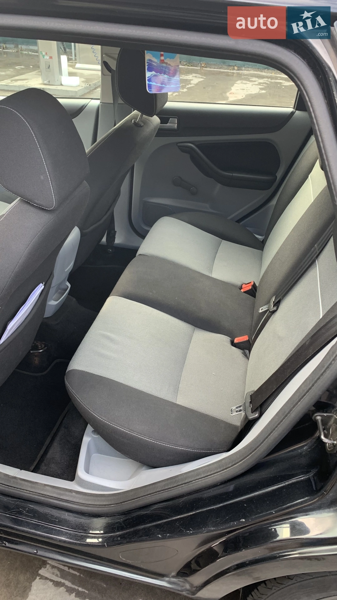 2010 Ford Focus - мініатюра 5