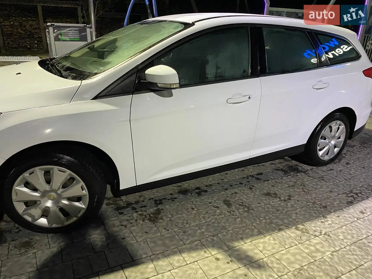 2010 Ford Focus - мініатюра 41