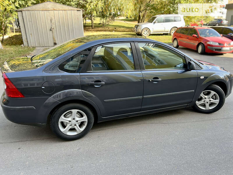 Седан Ford Focus 2005 в Хмельницькому