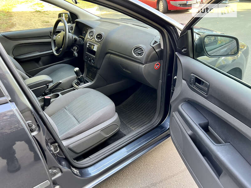 Седан Ford Focus 2005 в Хмельницькому