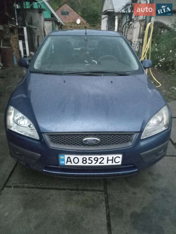 Хэтчбек Ford Focus 2006 в Тячеве фото 2 Хэтчбек Ford Focus 2006 в Тячеве