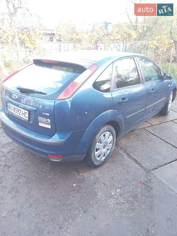 Хэтчбек Ford Focus 2006 в Тячеве фото 34 Хэтчбек Ford Focus 2006 в Тячеве