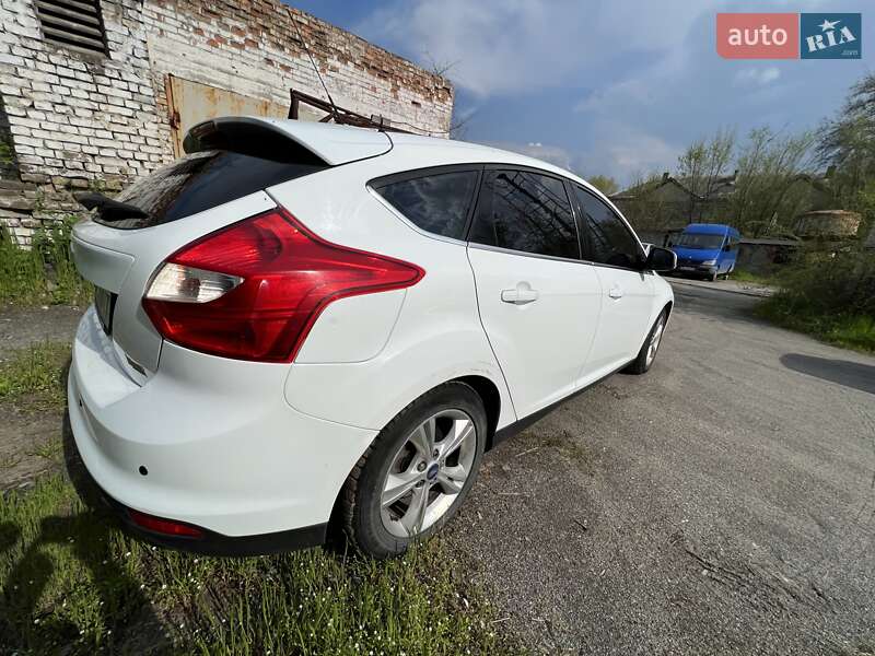 Хэтчбек Ford Focus 2012 в Днепре фото 10 Хэтчбек Ford Focus 2012 в Днепре