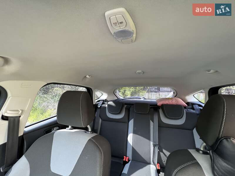 Хэтчбек Ford Focus 2012 в Днепре фото 21 Хэтчбек Ford Focus 2012 в Днепре