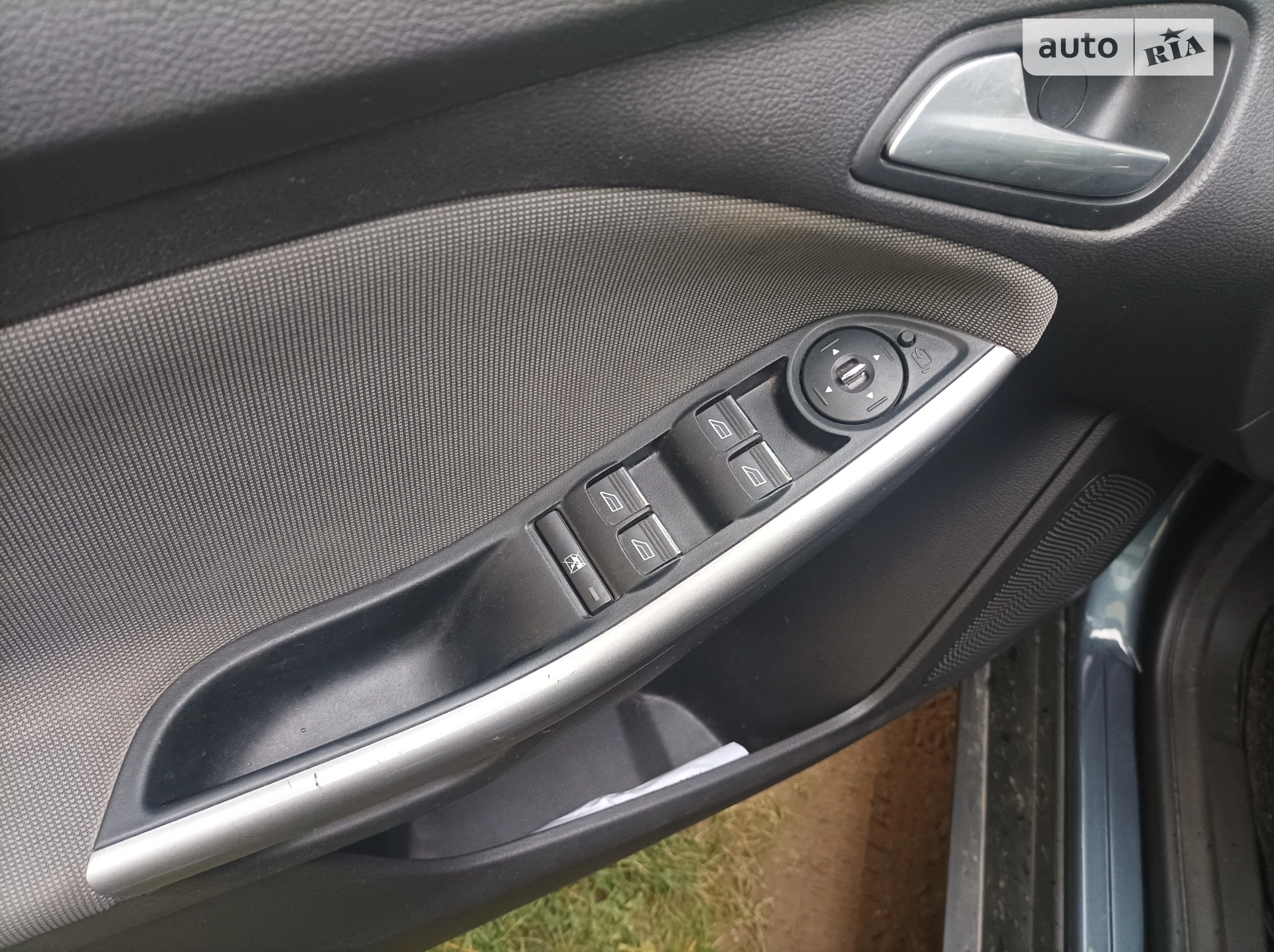 2011 Ford Focus - мініатюра 18