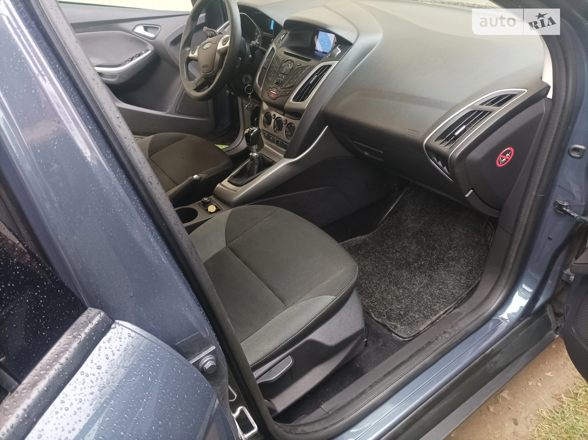 2011 Ford Focus - мініатюра 22