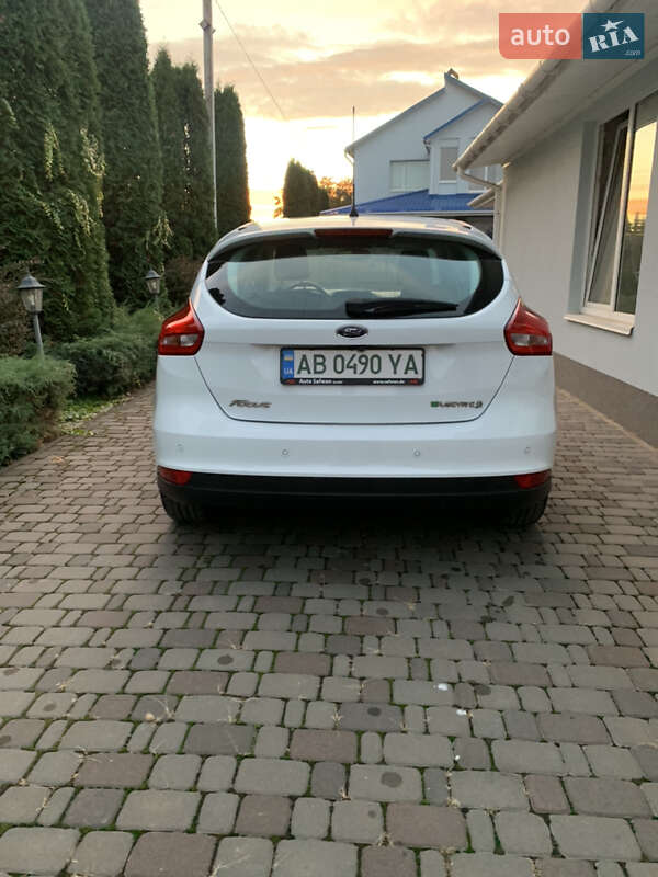 Хэтчбек Ford Focus 2015 в Виннице фото 6 Хэтчбек Ford Focus 2015 в Виннице
