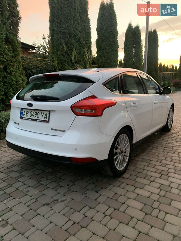 Хэтчбек Ford Focus 2015 в Виннице фото 7 Хэтчбек Ford Focus 2015 в Виннице