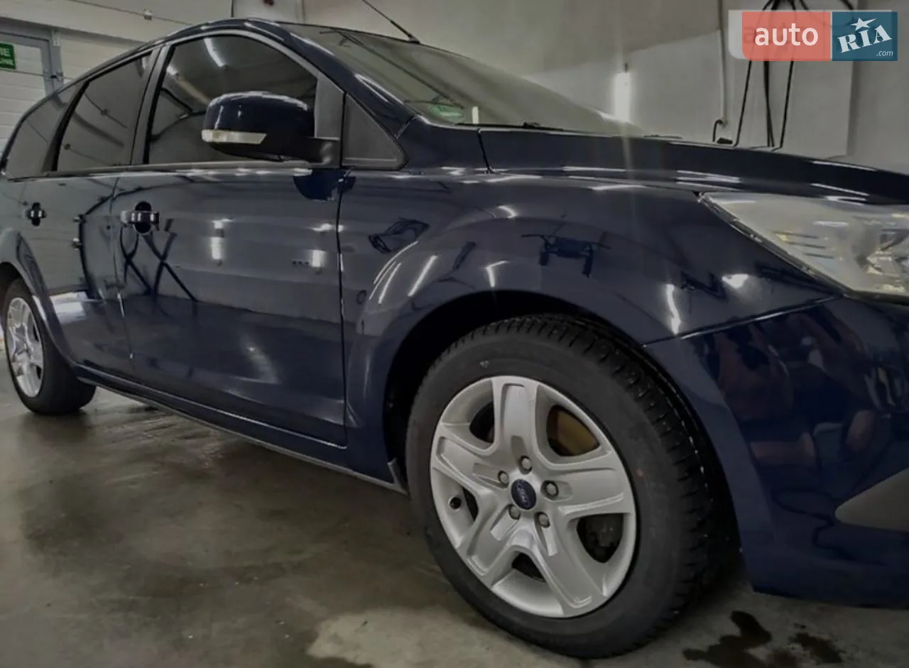 2010 Ford Focus - мініатюра 18