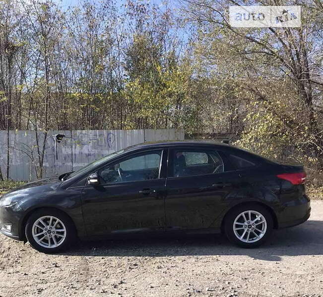 Седан Ford Focus 2015 в Запорожье