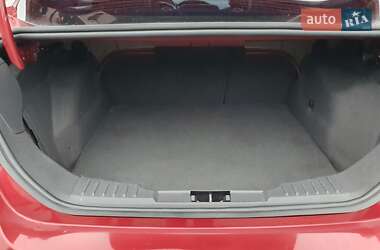 Седан Ford Focus 2012 в 