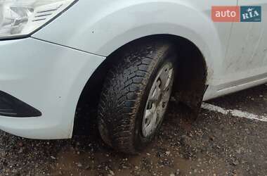 Хэтчбек Ford Focus 2011 в Ужгороде