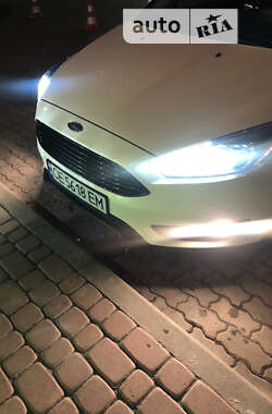 Хэтчбек Ford Focus 2017 в 