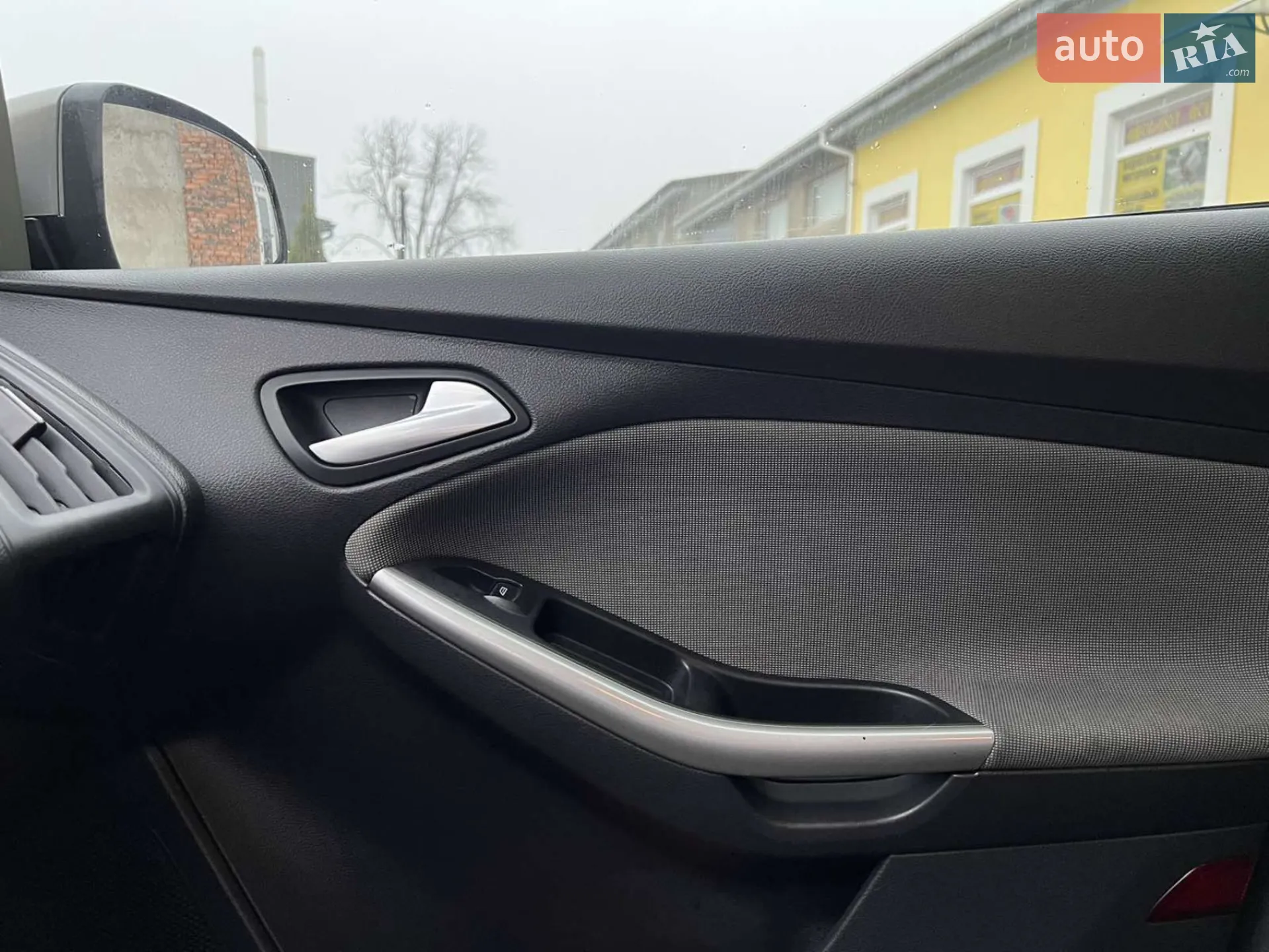 2012 Ford Focus - мініатюра 15