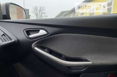 Универсал Ford Focus 2012 в 