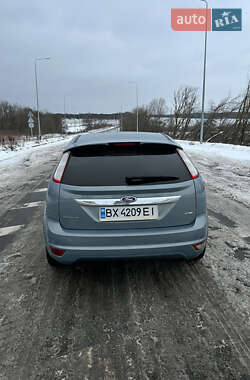 Хэтчбек Ford Focus 2009 в 