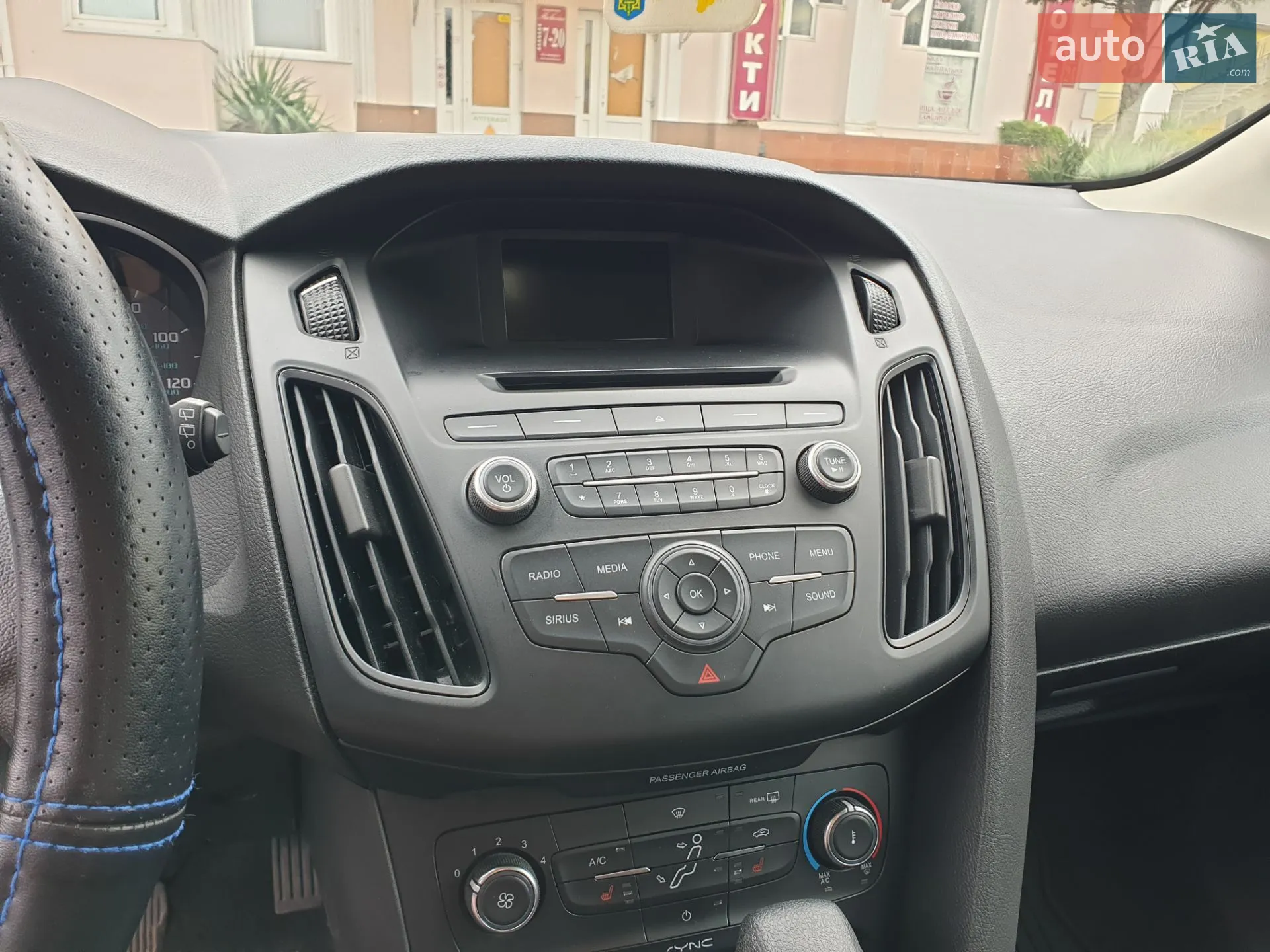 2016 Ford Focus - мініатюра 14