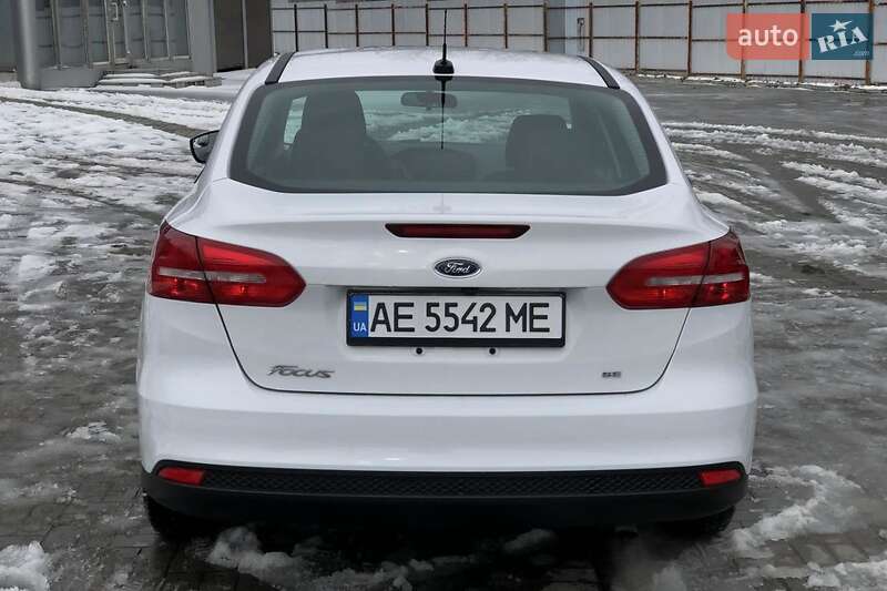 Седан Ford Focus 2018 в Днепре фото 6 Седан Ford Focus 2018 в Днепре