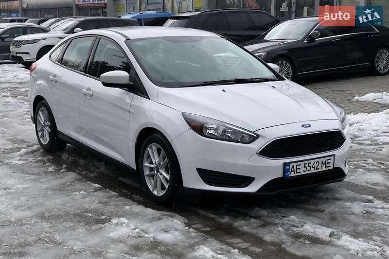 Седан Ford Focus 2018 в Днепре фото 2 Седан Ford Focus 2018 в Днепре